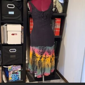Sleeveless Tie-Dye Midi Dress in Black with Multicolor Hem